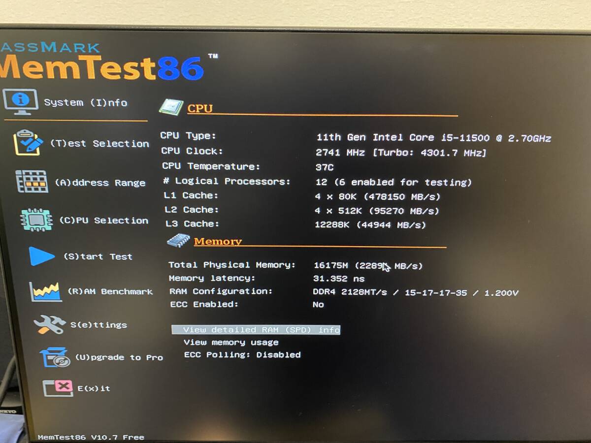 crusial DDR4-2133 4GBx2 2 pieces set total 8GB normal. desk top personal computer for memory ( Note, server for is not )memtest86. has confirmed 
