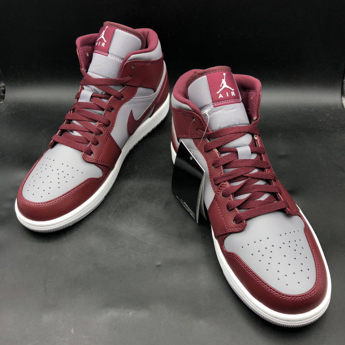 M2908 未使用 NIKE ナイキ AIR JORDAN 1 Team Red エアジョーダン スニーカー メンズ US11/29.0cm グレー バーガンディ DQ8426-615_画像4