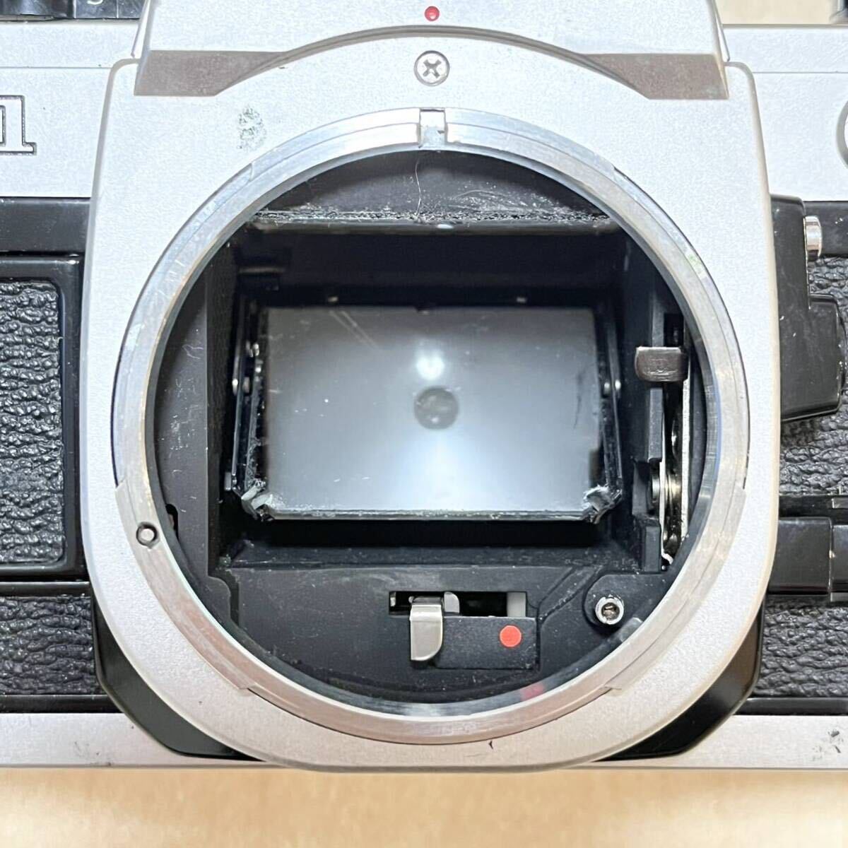 553 Canon AE-1 フィルムカメラ ボディ_画像2