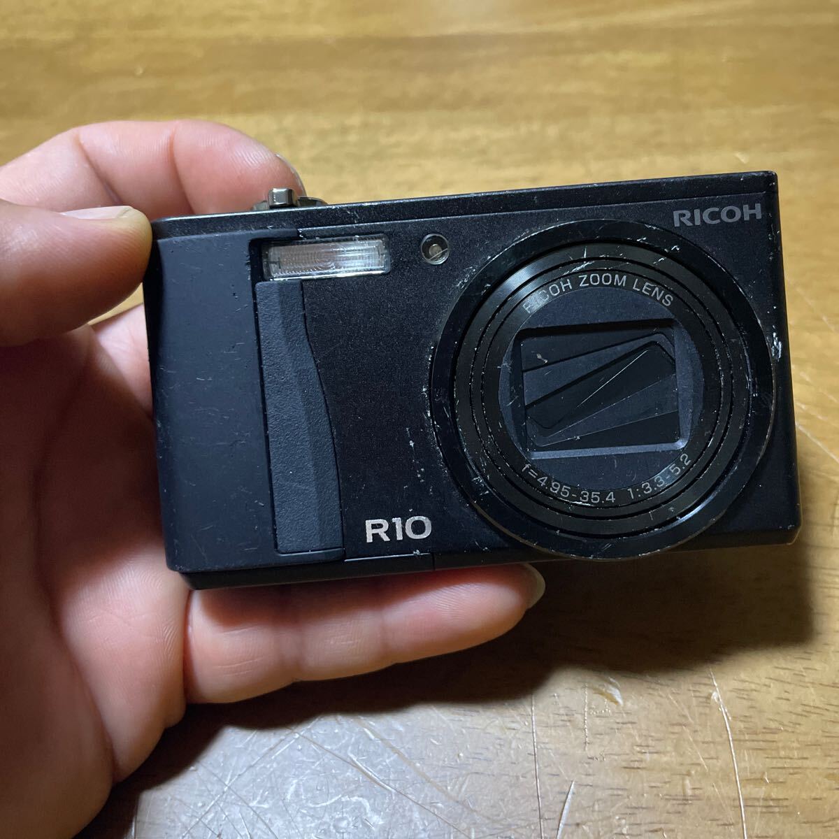 Ricoh R10 7.1* optical wide zoom lens no. 20109016の画像9