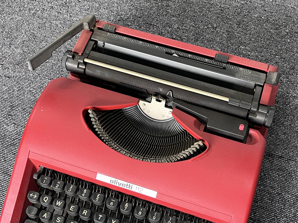 Olivetti 112 пишущая машинка olibeti античный 