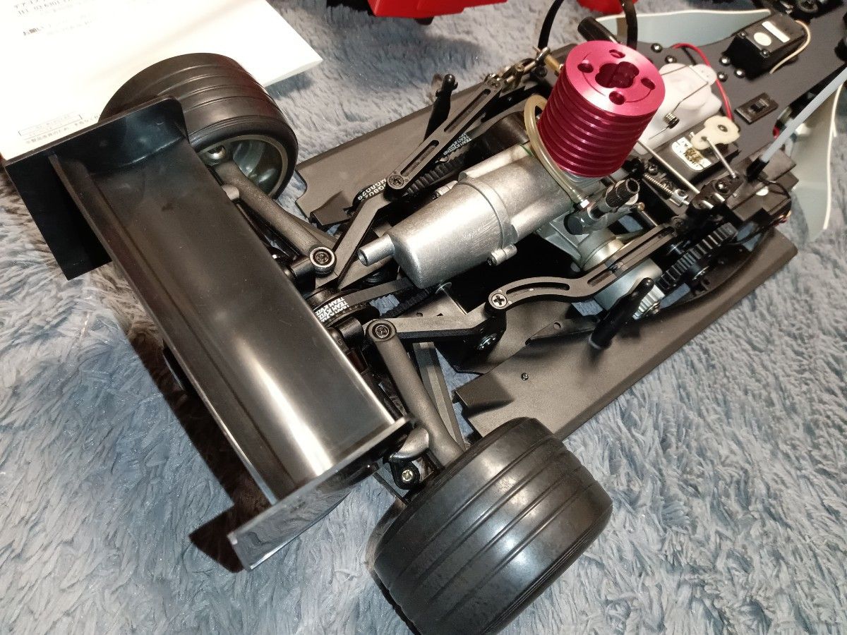 デアゴスティーニ 1/8 週刊フェラーリ Ferrari F2004 F1 RC デアゴスティーニ 1/8 週刊フェラーリ Ferrari F2004 F1 RC