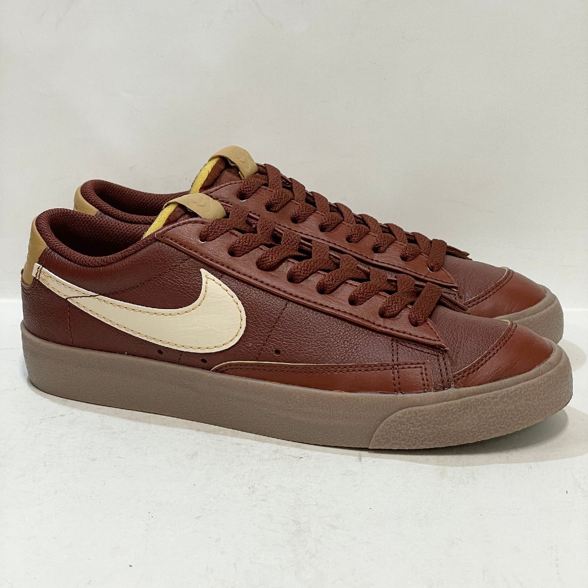 27cm NIKE BLAZER LOW 77 EMB DQ7670-200 ナイキ ブレーザー ロー 77 EMB オクス ブラウン メンズ スニーカー BD H107537_画像1