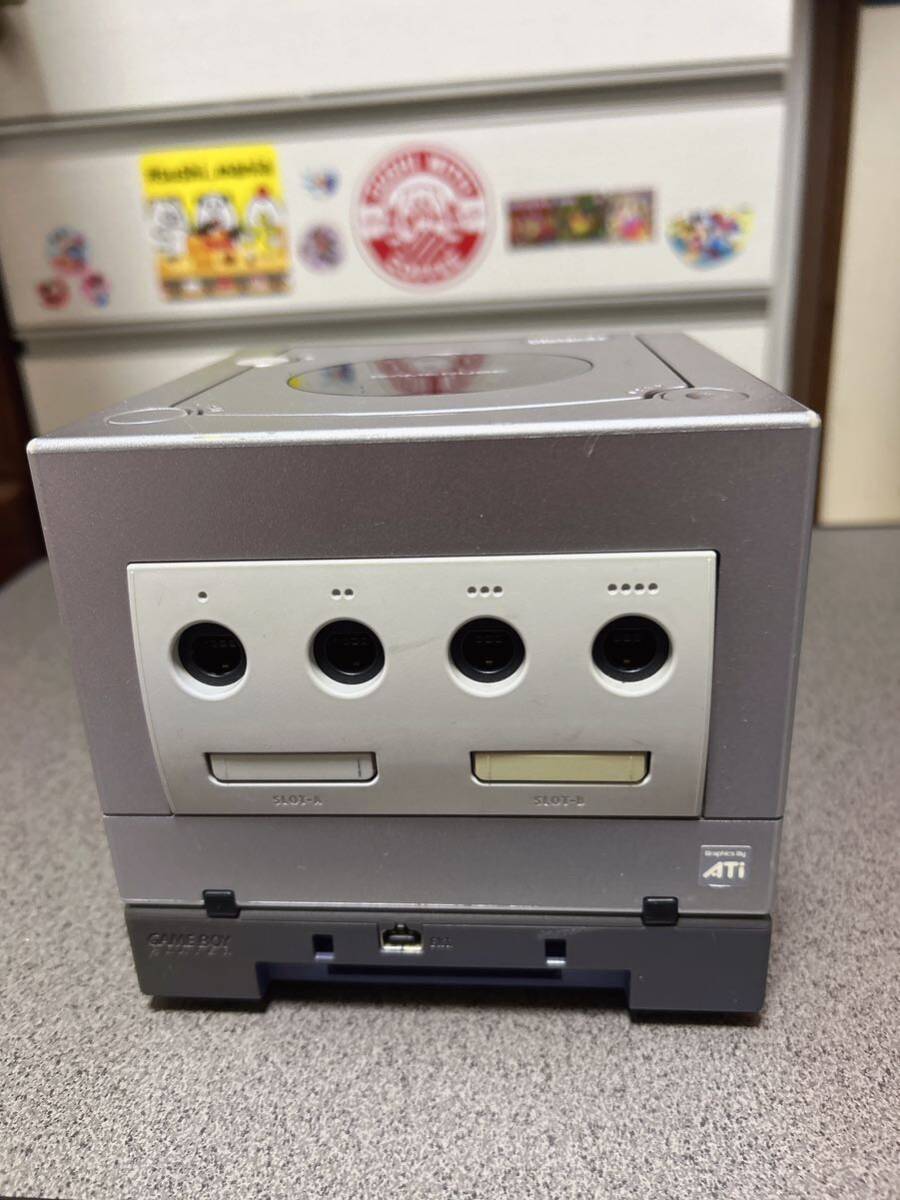 任天堂 Nintendo GAME BOYゲーム ゲームキューブ 本体 DOL-001 DOL-017 ゲームボーイプレイヤー 附属品付き【動作確認済み】の画像2