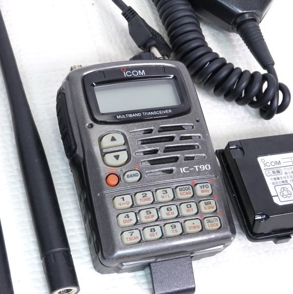 ICOM IC-T90 50/144/430 トリプルバンド ハンディ機 新 ICOM IC-T90 50/144/430 トリプルバンド ハンディ機 新