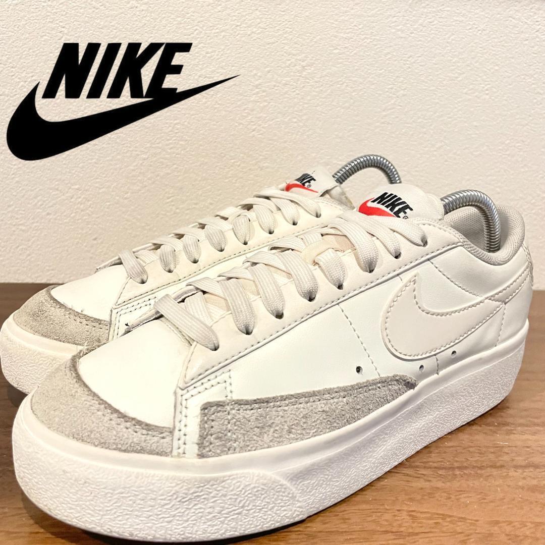 NIKE WMNS BLAZER LOW PLATFORM ナイキ ブレーザー ロー プラットフォーム DJ0292-105 レディース ローカットスニーカー 23.5cm の画像1