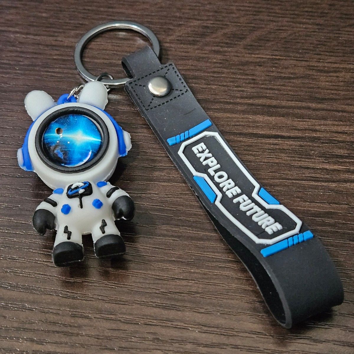 うさくま 宇宙飛行士 ラバー キーホルダー ストラップ うさくま 宇宙飛行士 ラバー キーホルダー ストラップ