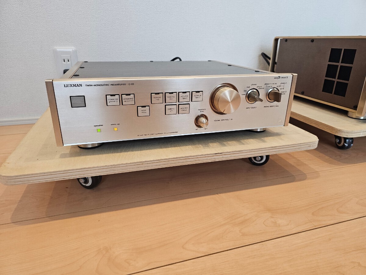 LUXMAN Luxman MODEL C-05 TWIN-MONOLITHIC PREAMPLIFIER control amplifier 