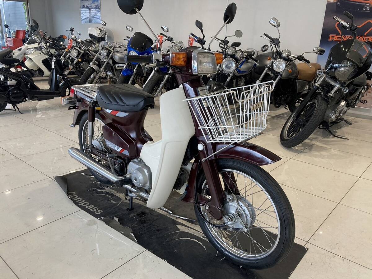 ホンダ/スーパーカブ50カスタム/C50/C50E/4ストロークエンジン/キャブレター/前カゴ/新品バッテリー/サイドスタンド/現車確認、試乗歓迎_画像1