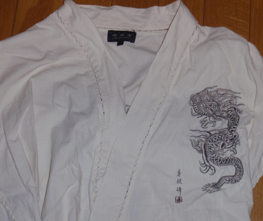 . comfort person ( fine clothes . thing )| jinbei | dragon | Dragon | preeminence modified .| peace pattern |L size | white group 