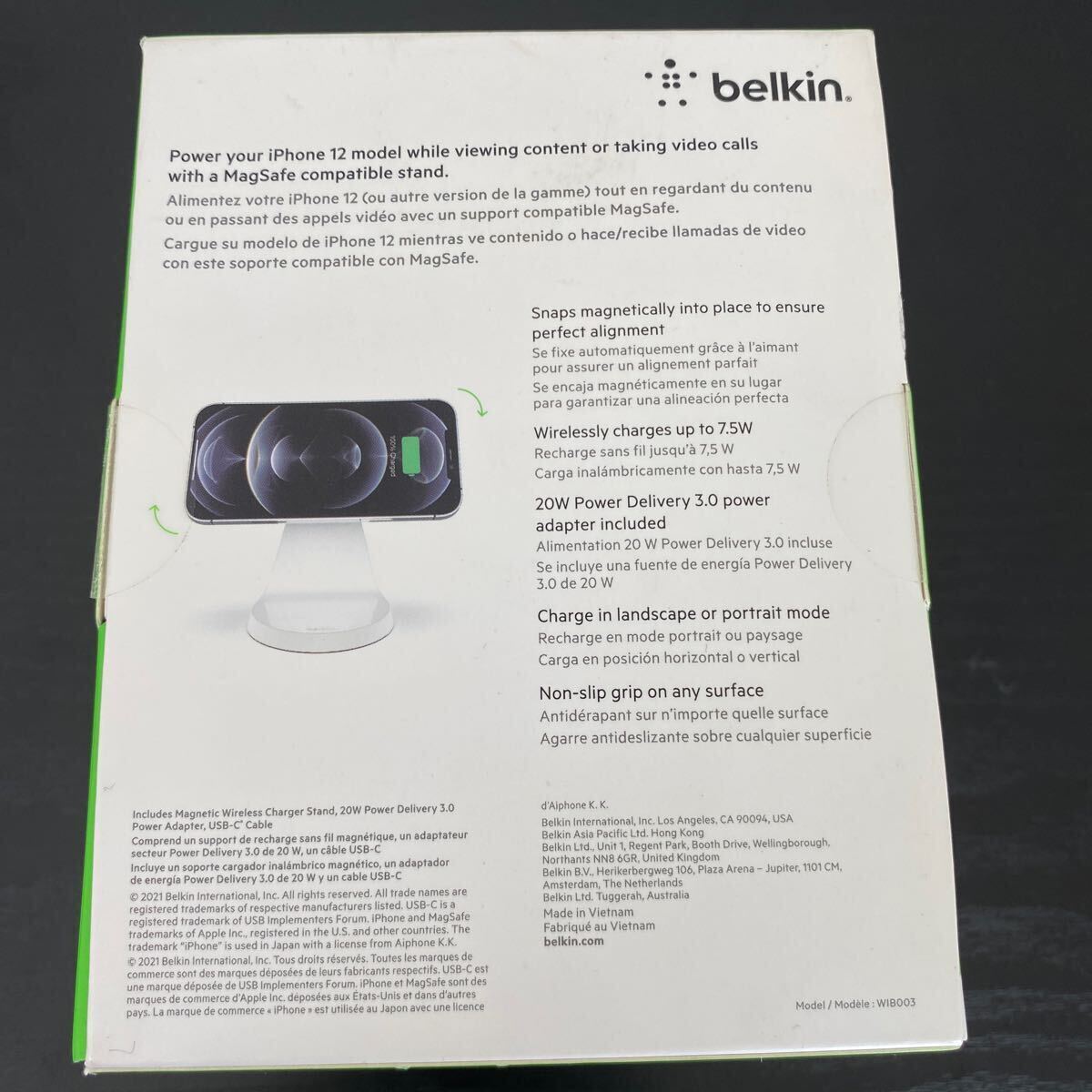 新品☆Belkin（ベルキン）BOOST↑CHARGE WIB003dqWH MagSafe対応 磁気ワイヤレス充電スタンド（7.5W）ホワイト_画像7