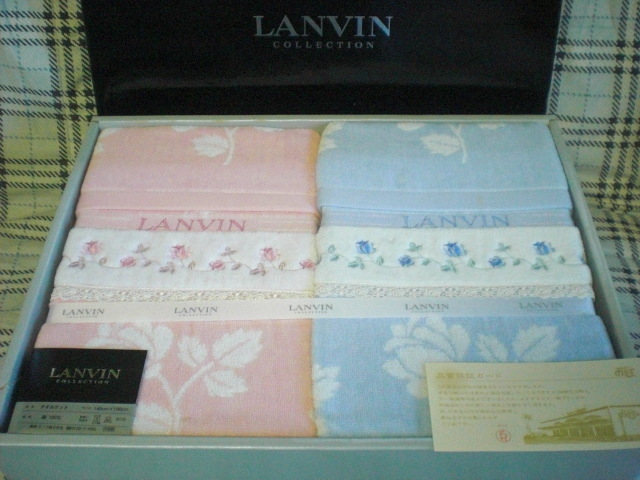 LANVIN ランバン 綿100 ブルーとピンク タオルケット2枚セット 未使用箱入り_画像1