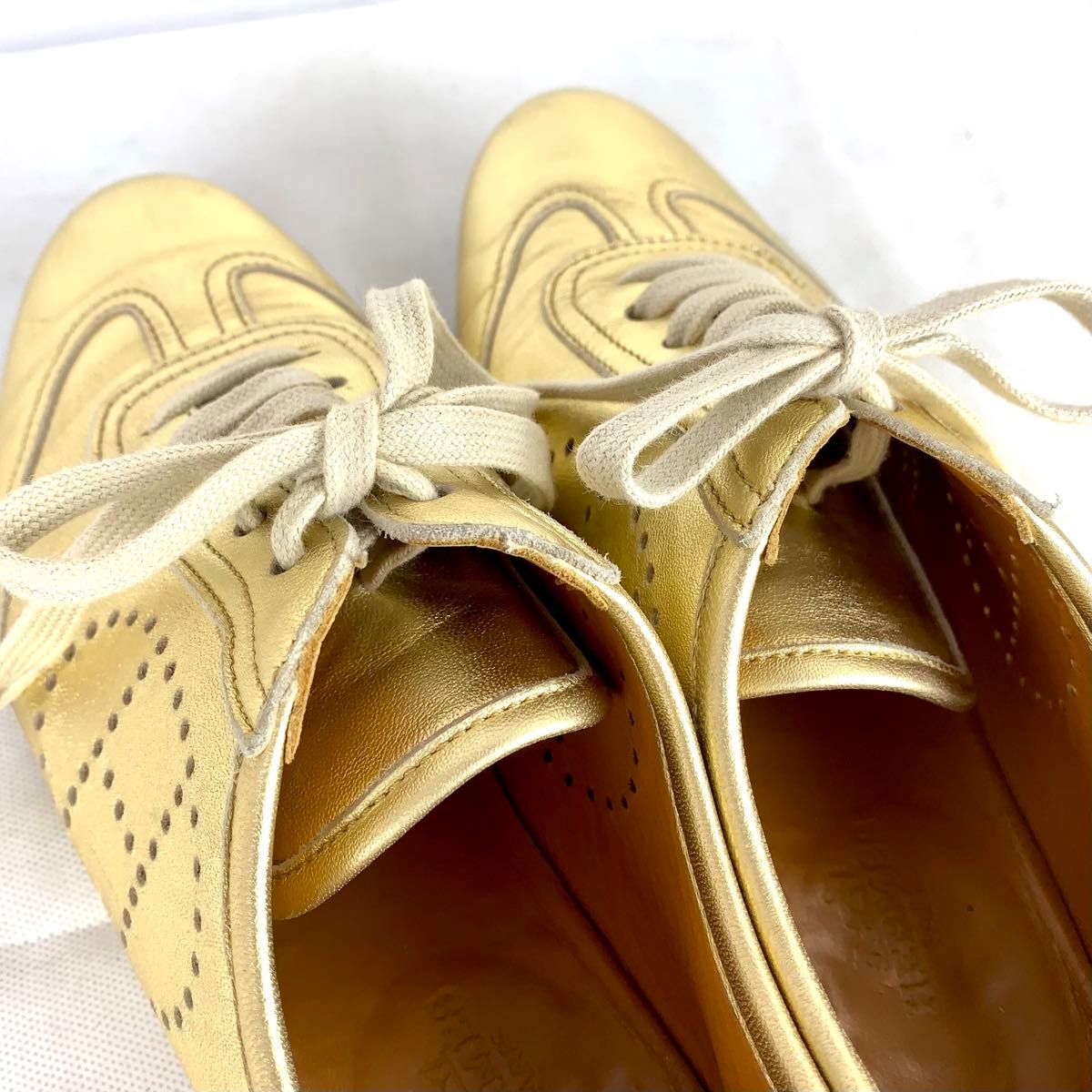 HERMES エルメス ゴールド スニーカー 36 エブリン パンチング Hロゴ 保存袋付き 靴 シューズ
