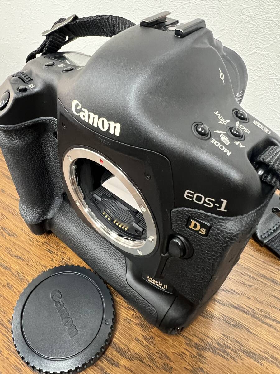 CANON キャノン★EOS-1 Ds MARK II DIGITAL ボディ デジタル一眼レフ カメラ 中古 ジャンク◆管No3780_画像2