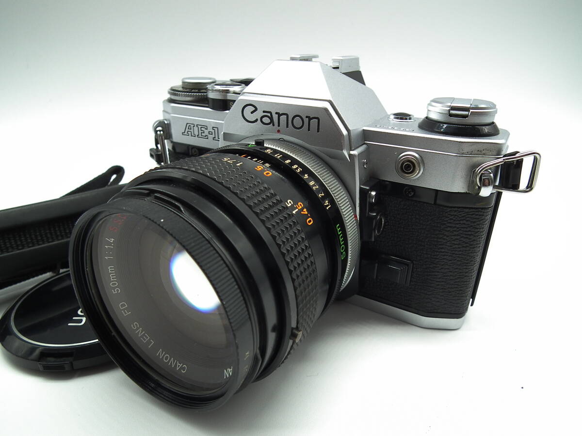 Canon キャノン AE-1 + FD 50mm F1.4 S.S.C. 35mm Film Camera Lens J406_画像1