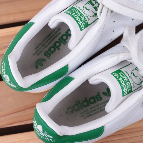 z2384 アディダス スタンスミス US9 1/2 27.5cm/白 ホワイト 緑 グリーン adidas STAN SMITH メンズ スニーカー 中古の画像9