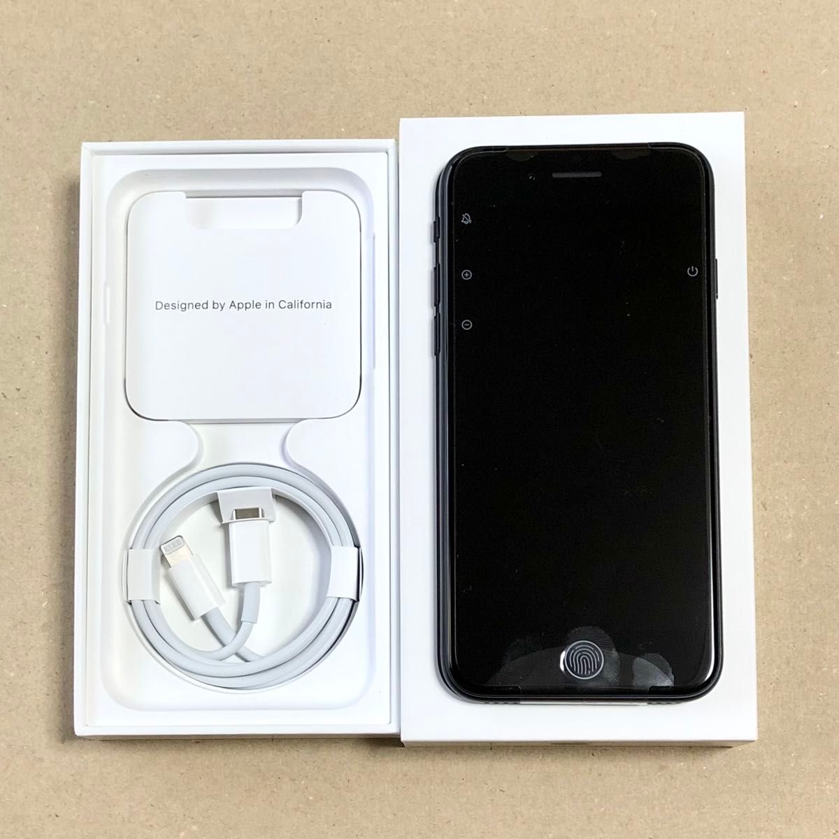 iPhone SE 第3世代 64GB ミッドナイト SIMフリー ブラック 黒 SE3 アイフォーン
