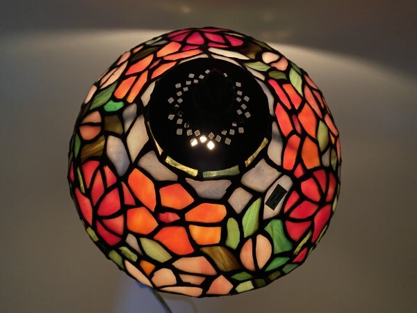 E5-127 ステンドグラス テーブルランプ 卓上ランプ ステンドランプ フクロウ 梟 花柄 照明 レトロ_画像3