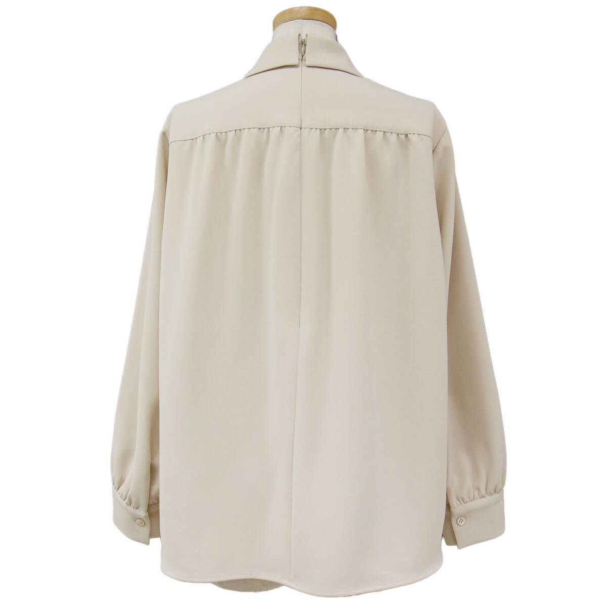  beautiful goods theory luxe theory ryuks blouse 24 spring summer beige 3 8(M) washer bru Inver dead pleat two -ply woven material long sleeve tops 