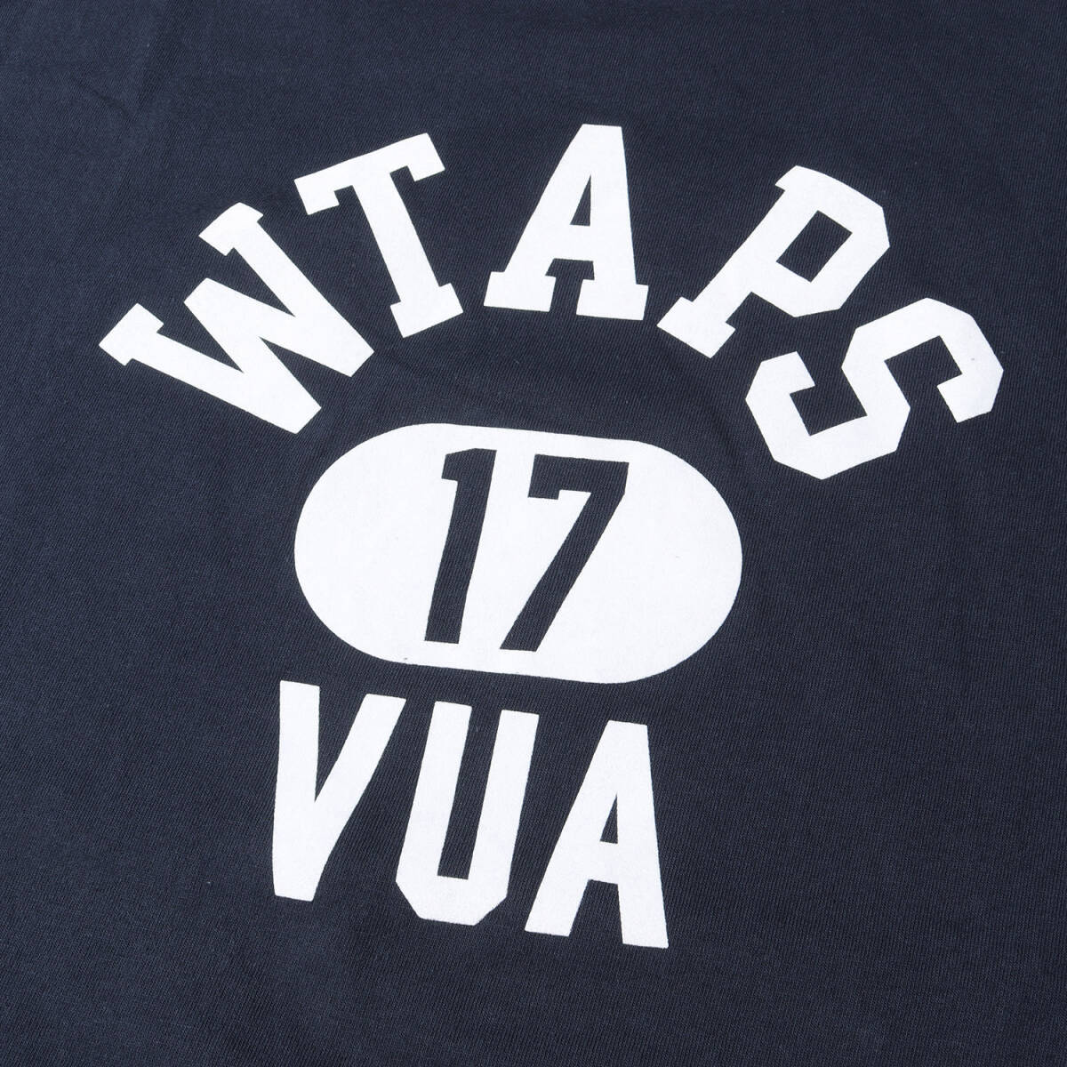WTAPS ダブルタップス Tシャツ サイズ:L フロッキープリント カレッジロゴ クルーネック 半袖Tシャツ ネイビー 紺 トップス カットソー_画像4