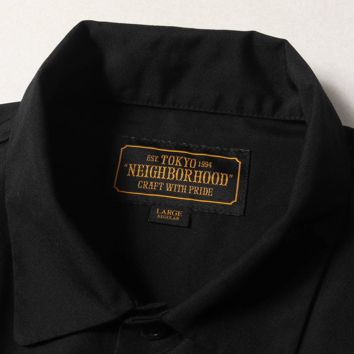 美品 NEIGHBORHOOD ネイバーフッド シャツ サイズ:L 20SS ロゴ 刺繍 T/C 半袖 ワークシャツ CLASSIC WORK / EC-SHIRT . SS ブラック 黒_画像3
