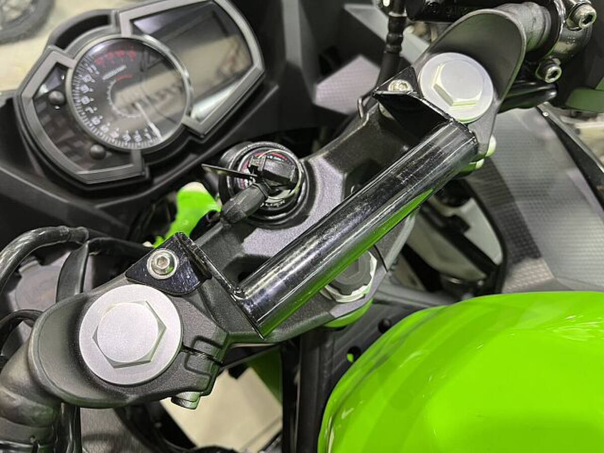 【MFD大阪寝屋川店】カワサキ　Ｎｉｎｊａ　４００　BEET特注サイレンサーフルエキ　オーリンズリアサス　コアガード　ETC　USB_画像8