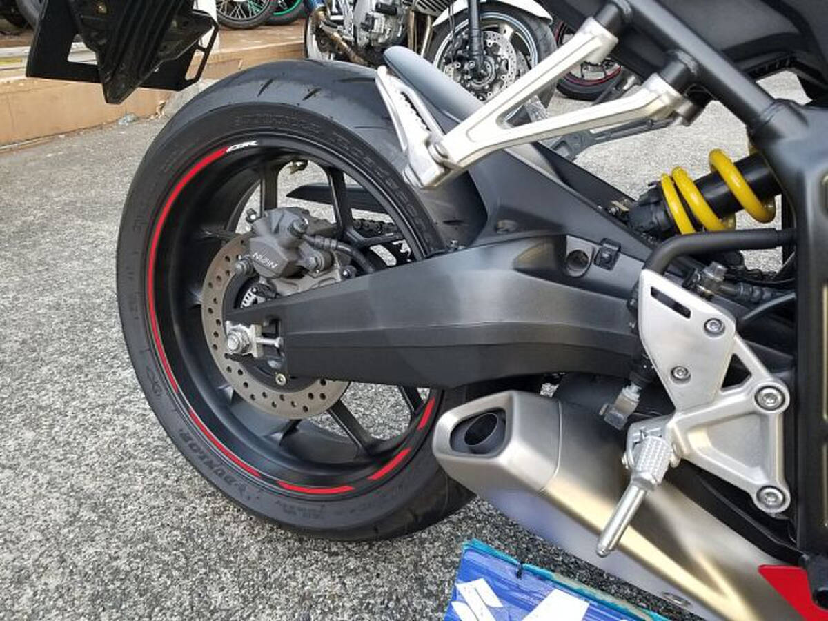 MFD名古屋　ＣＢＲ６５０Ｒ　2019年モデル　人気のレッド　650ｃｃミドルクラススポーツ！値下げしました！_画像8