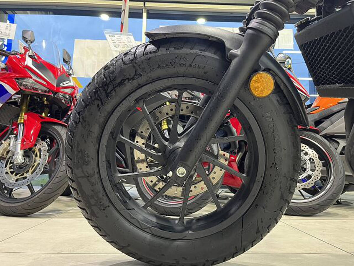 【MFD大阪寝屋川店】ホンダ　レブル500　車検残あり　マフラー　レバー　テールランプ_画像8