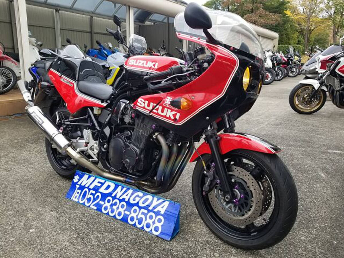 MFD名古屋　GS1200SS　ヨシムラカラー！2001年モデル！ヨシムラチタンフルエキなどカスタム多数！タンデム装備もちろんあります。_画像1