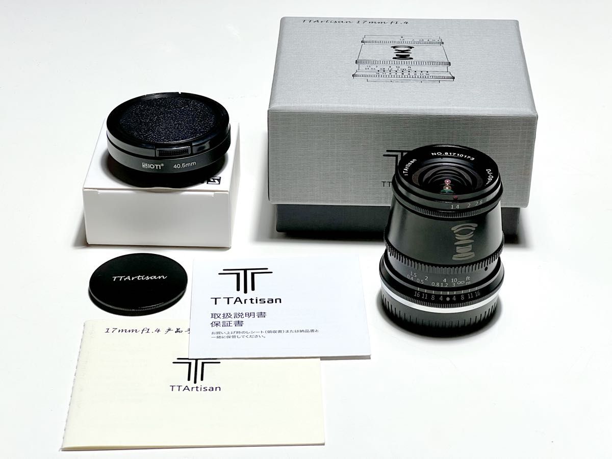 TTArtisan 17ｍｍ F1.4 レンズフード付 中古品