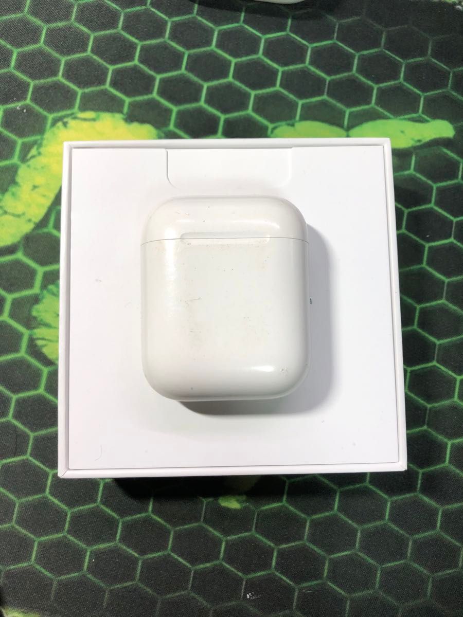 Apple  AirPods 第2世代　充電ケース　