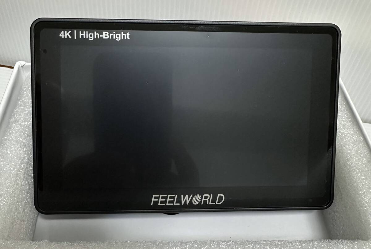 Feelworld F6 Pro 5.5 インチ 1600nits 美品の画像2