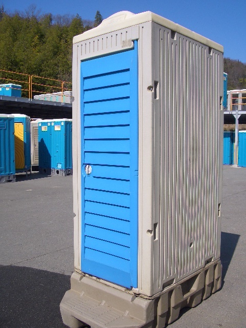 仮設トイレ中古販売☆軽水洗ポンプ型和式(大容量)便槽付〇地域 仮設トイレ中古販売☆軽水洗ポンプ型和式(大容量)便槽付〇地域