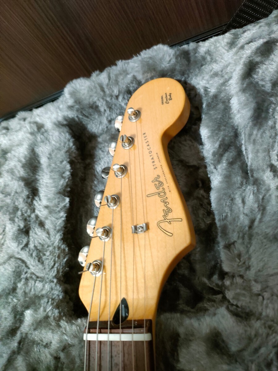 Fender Made in Japan 2019 Limited Collection Stratocaster - Ice Blue Metallic フェンダーストラトキャスター オールラッカー 最終出品_画像3