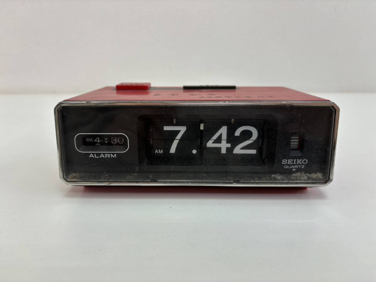 240509F SEIKO Seiko patapata часы тип аккумулятора глаз ... часы часы класть часы retro Showa Retro красный QN401T USED предметы интерьера и т.п. 