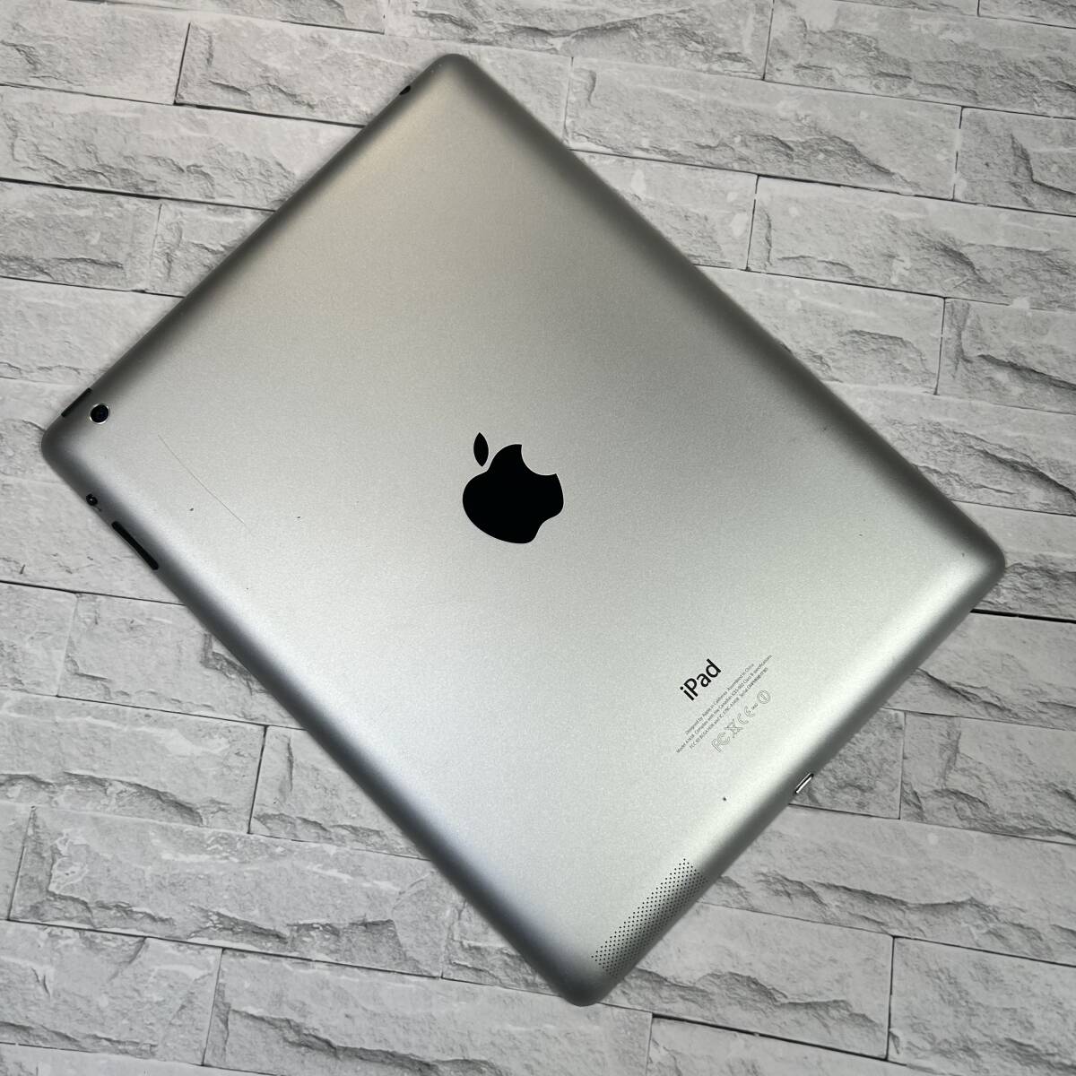 Apple iPad Retina дисплей Wi-Fi модель 16GB MD513J/A