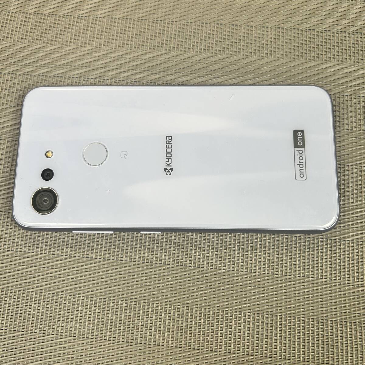 京セラ Android One S6 S6-KC　ワイモバイル 画面サイズ:5.84インチ　_画像6