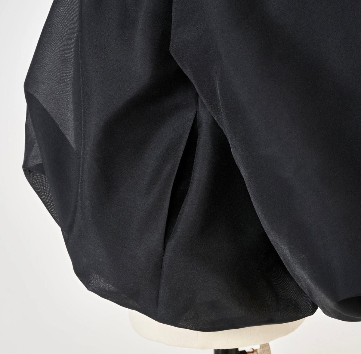 新品 ヘイブ heve シアークラウドブルゾン ブラック 黒 半袖 新品 ヘイブ heve シアークラウドブルゾン ブラック 黒 半袖