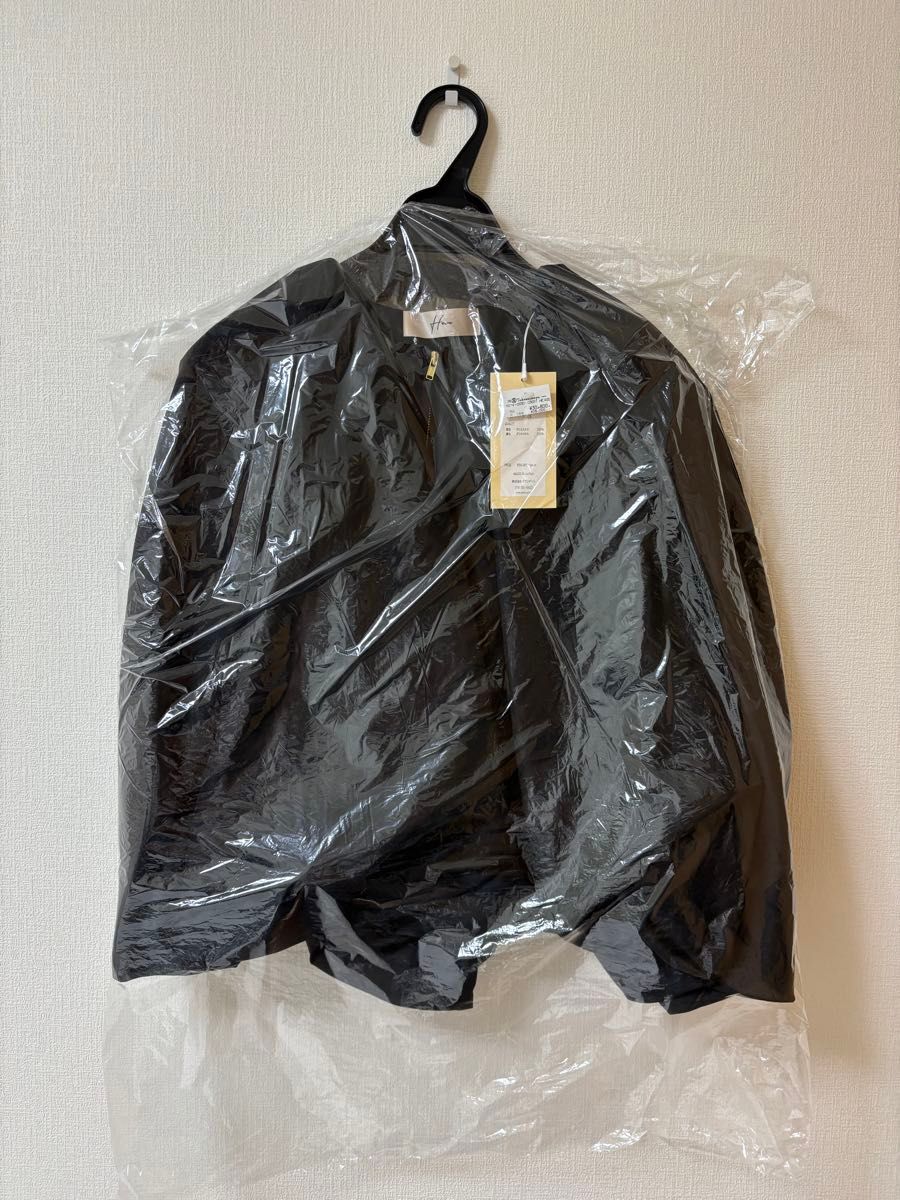 新品 ヘイブ heve シアークラウドブルゾン ブラック 黒 半袖 新品 ヘイブ heve シアークラウドブルゾン ブラック 黒 半袖