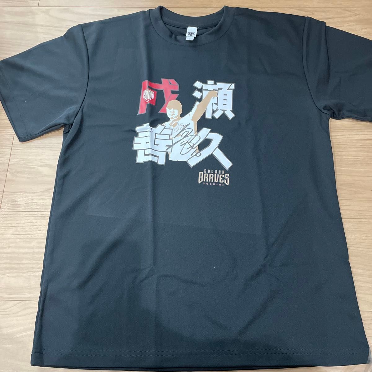 ゴールデンブレーブス 成瀬善久 Tシャツ ブラック サイン