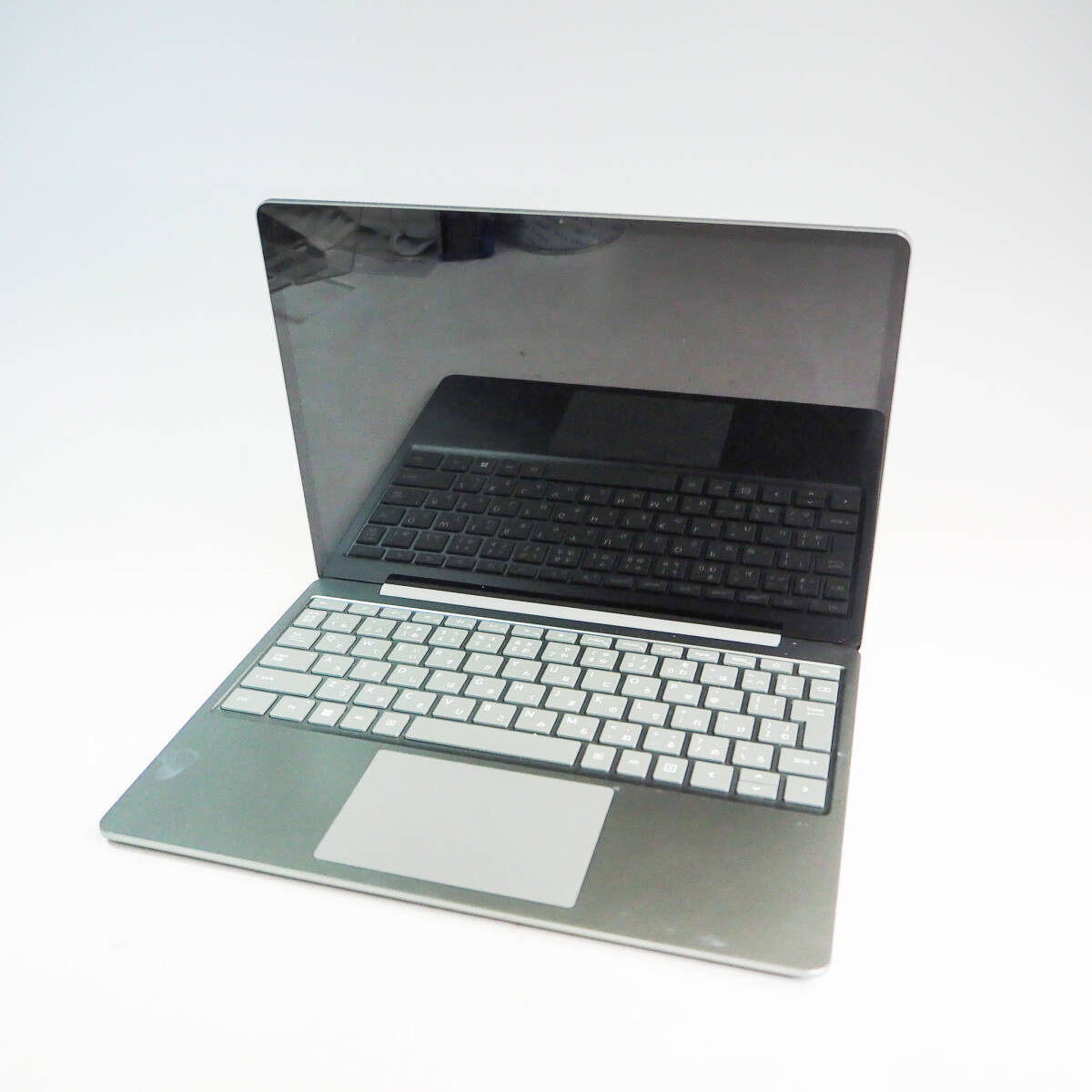 Microsoft マイクロソフト Surface サーフェス Laptop Go2 ラップトップゴー2 MODEL 2013 ノートパソコン 12.4インチ K5351_画像6