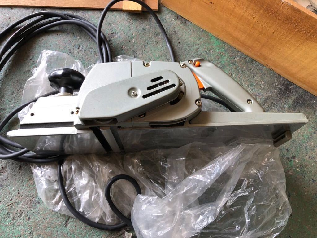 Yahoo!オークション - 東和の136mm 電気カンナ モデル L-450 Yahoo!オークション - 東和の136mm 電気カンナ モデル L-450
