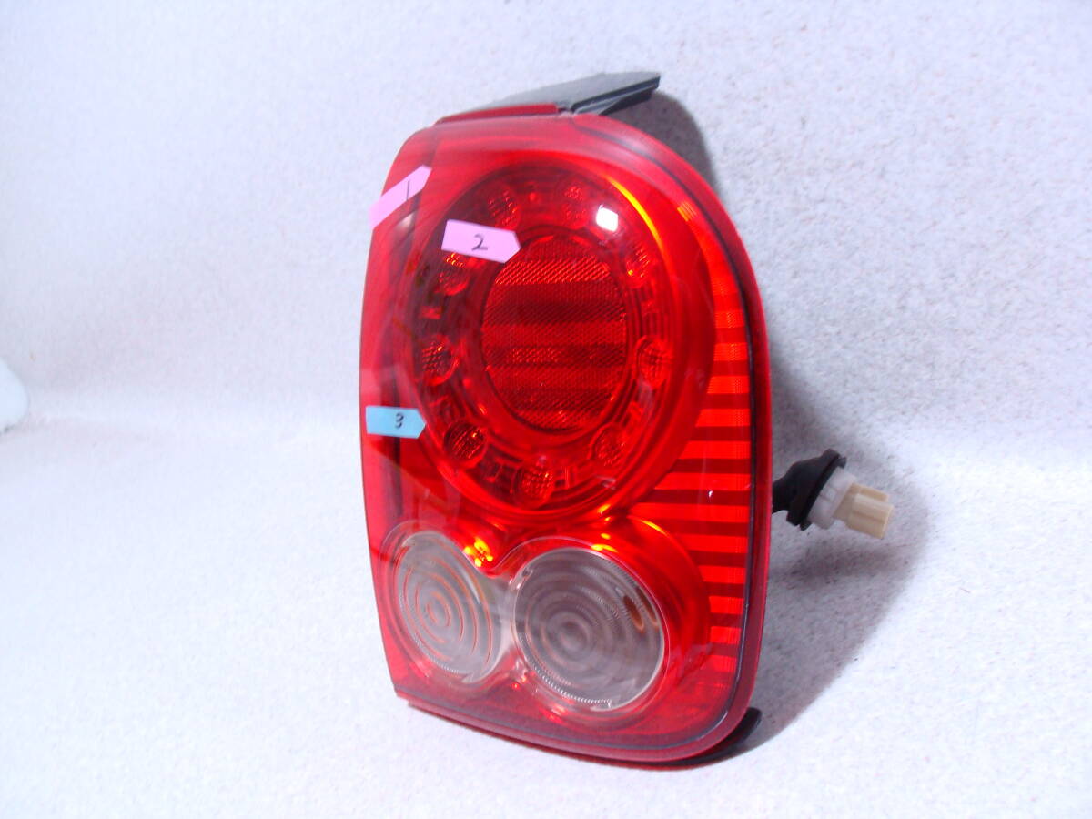 HD49009　HE22S　ラパン　テールランプ　右　LED　35650-85K10　35603-85K1　_画像3