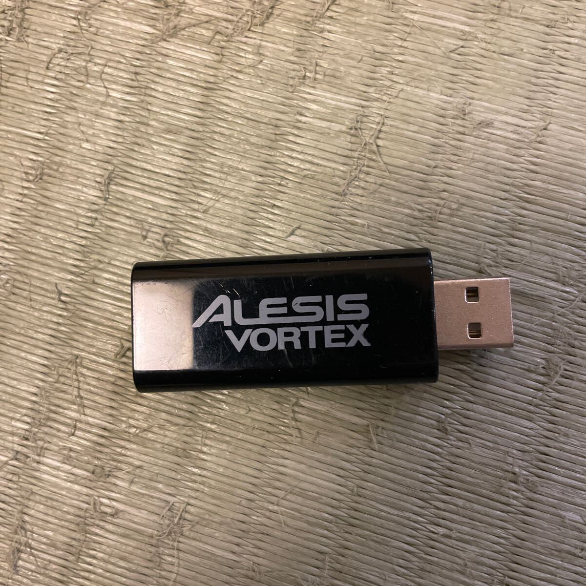 ALESIS VORTEX ショルダーキーボード_画像3