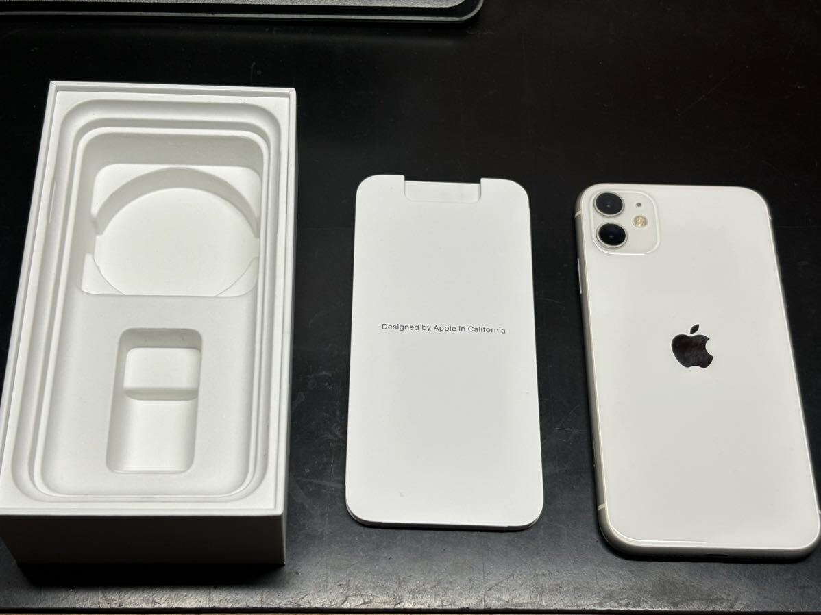 Apple iPhone11 64GB White A2221 MWLU2J/A バッテリ76% SIMフリー【送料無料】の画像3