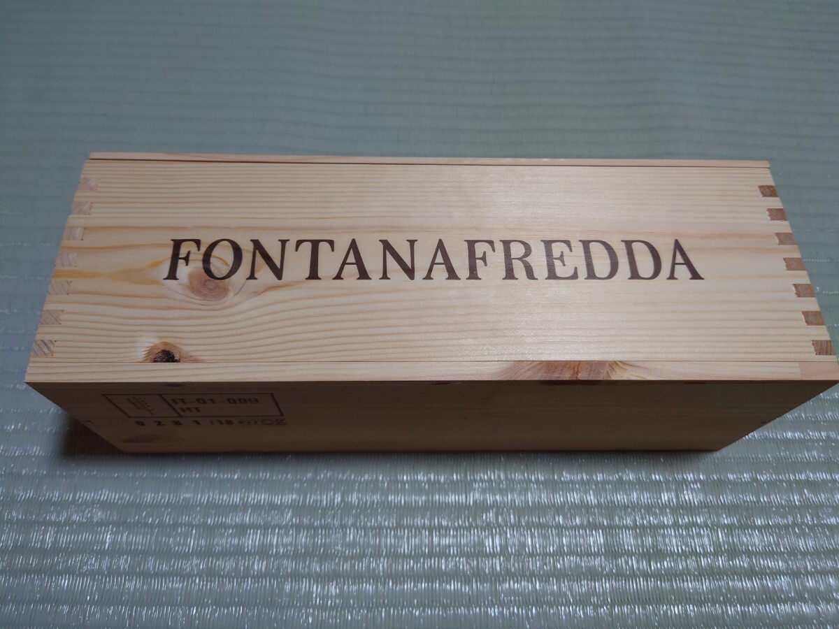 FONTANAFREDDA　フォンタナフレッダ　ワイン木箱　空き箱　_画像2