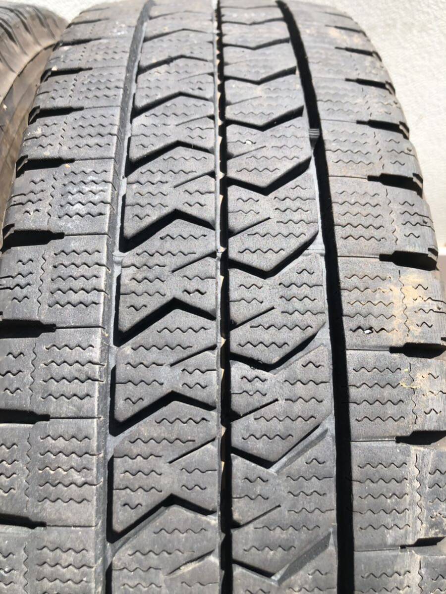 225/75R16 W989 2023年製 ブリヂストン BLIZZAK スタッドレス LT_画像2