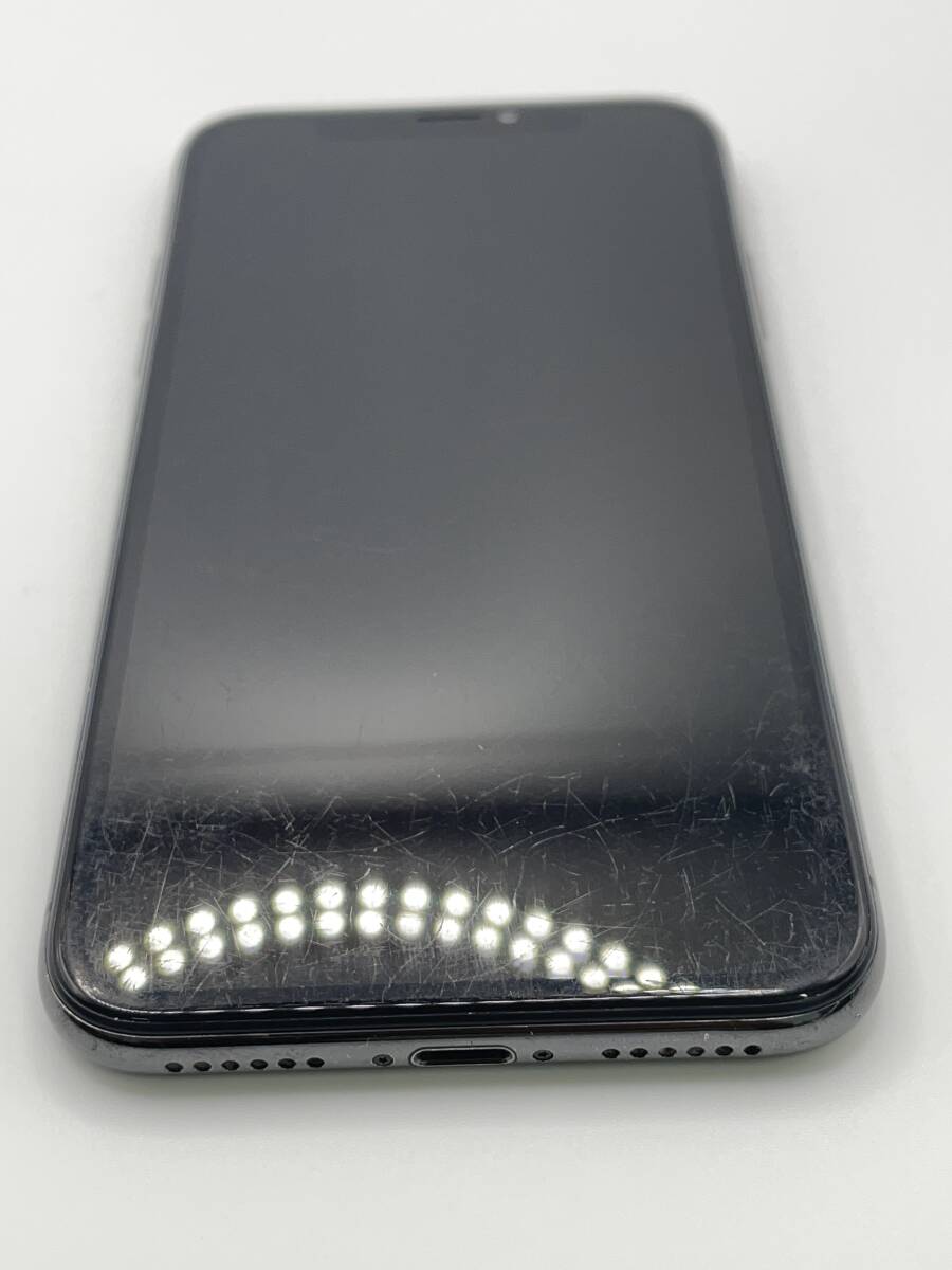 KT050892【爆速発送・土日発送可】iPhone X 256GB バッテリー容量:99% 1円スタート ブラック 利用制限 ◯ 初期化済み【キャリア・au】_画像5