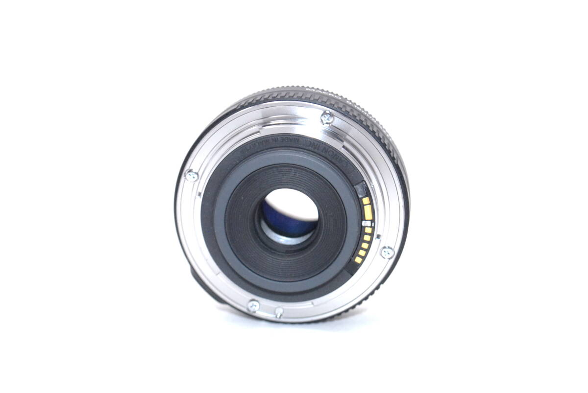 ★元箱付き★超人気のパンケーキレンズ♪【新品級】Canon キヤノン EF-S 24mm F2.8 STM★安心保証★24094B_画像3