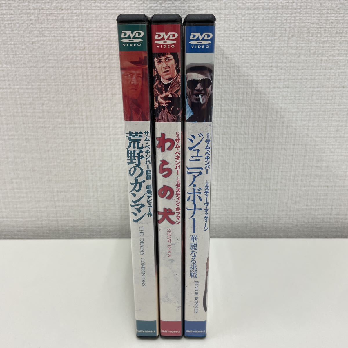 【1円スタート】 サム・ペキンパー DVD-BOX 荒野のガンマン わらの犬 ジュニア・ボナー 華麗なる挑戦 3枚組 BOXケース無しの画像3